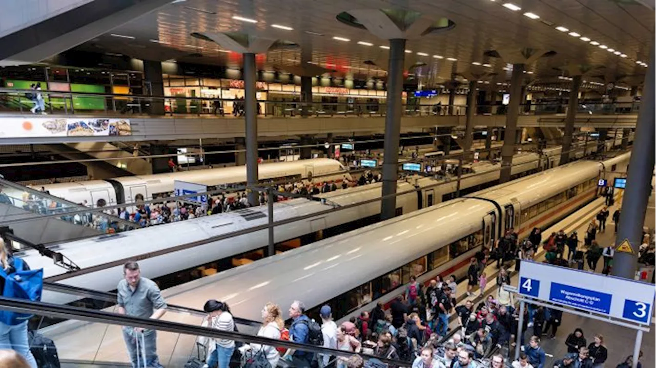 Bahn und GDL verhandeln wieder - Einigung laut Bahn in Sicht