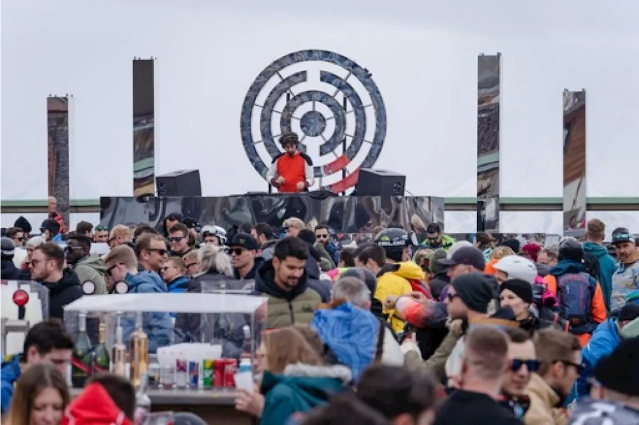 Deux arrestations administratives après une action devant le magasin Tomorrowland à Anvers