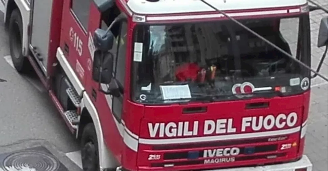 Incendio in un appartamento a Bologna, muoiono tre bambini e una donna