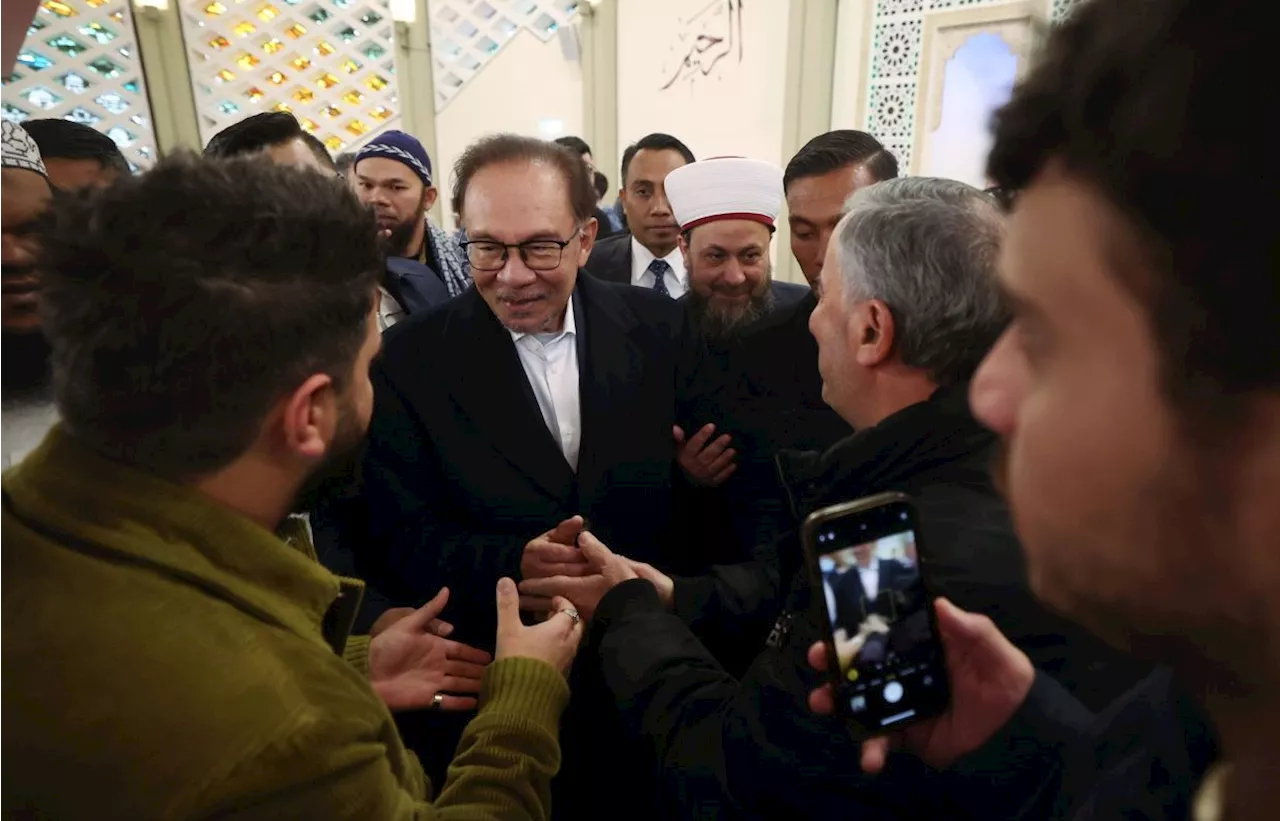 Anwar earns praise for speaking up on Palestine issue