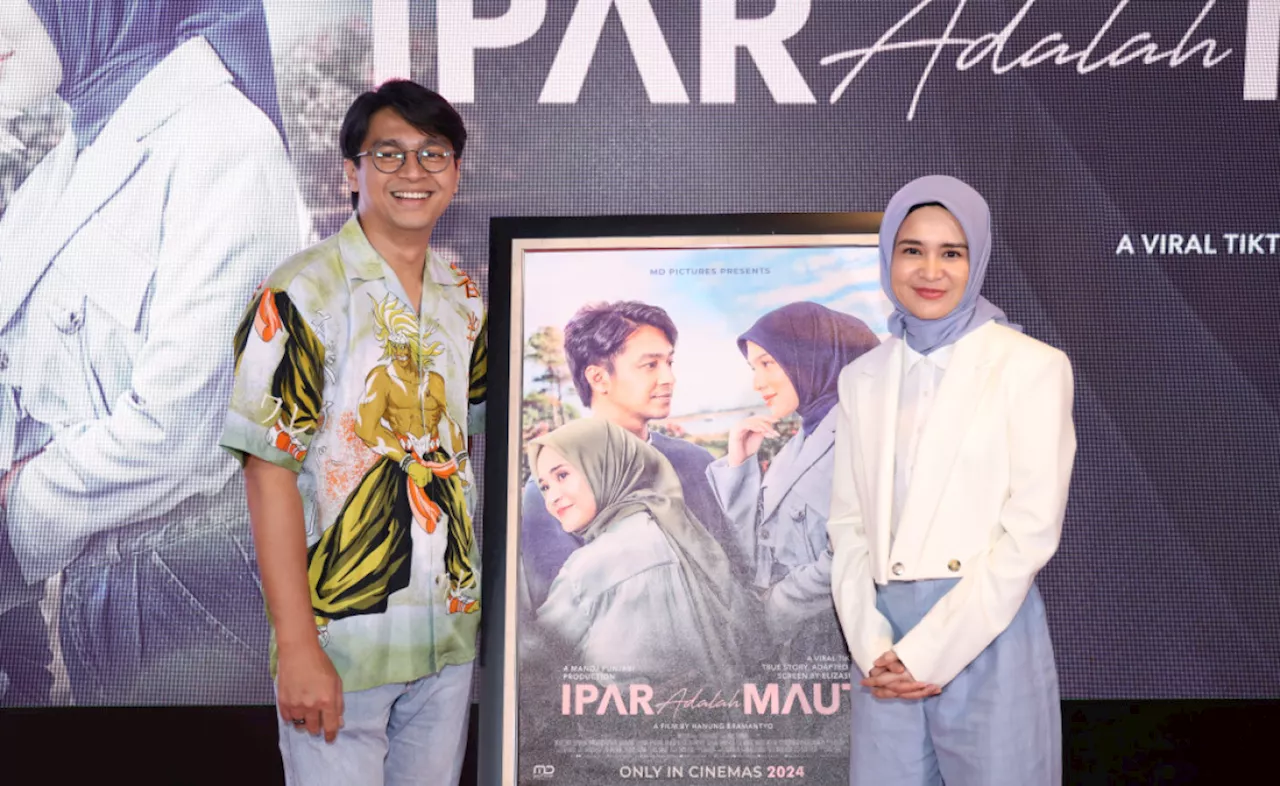 [FOTO] Peluncuran Poster Film Ipar adalah Maut yang Dibintangi oleh Michelle Ziudith dan Deva Mahenra