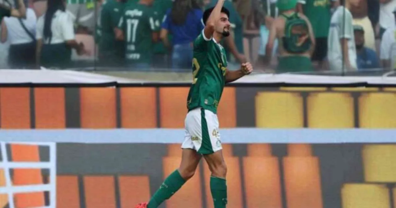 Palmeiras goleia a Ponte Preta com 'hat-trick' de Flaco López