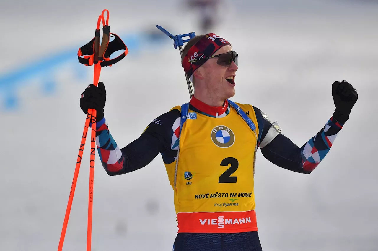 Thingnes Bø overlegen på sprinten i Canmore – Tarjei Bø sikret sprintkula