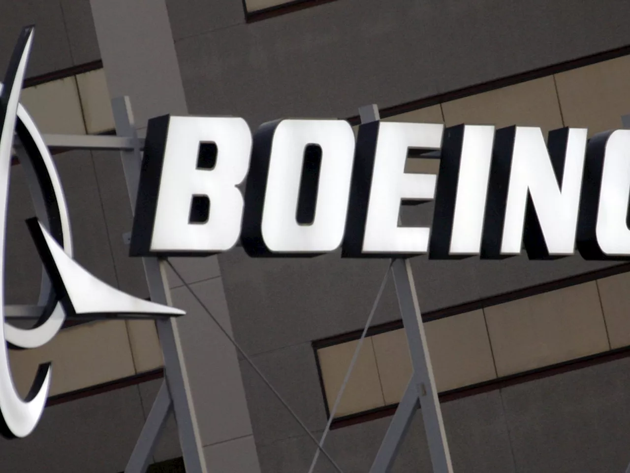 Boeing-Maschine in den USA verlor Rumpfteil im Flug