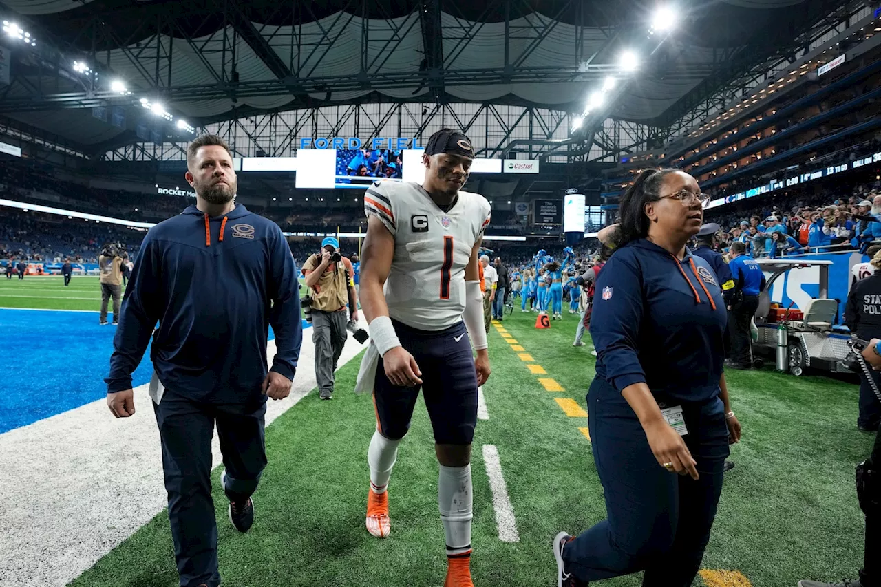 Bears trade Justin Fields to Steelers, clear way to draft a QB at No. 1