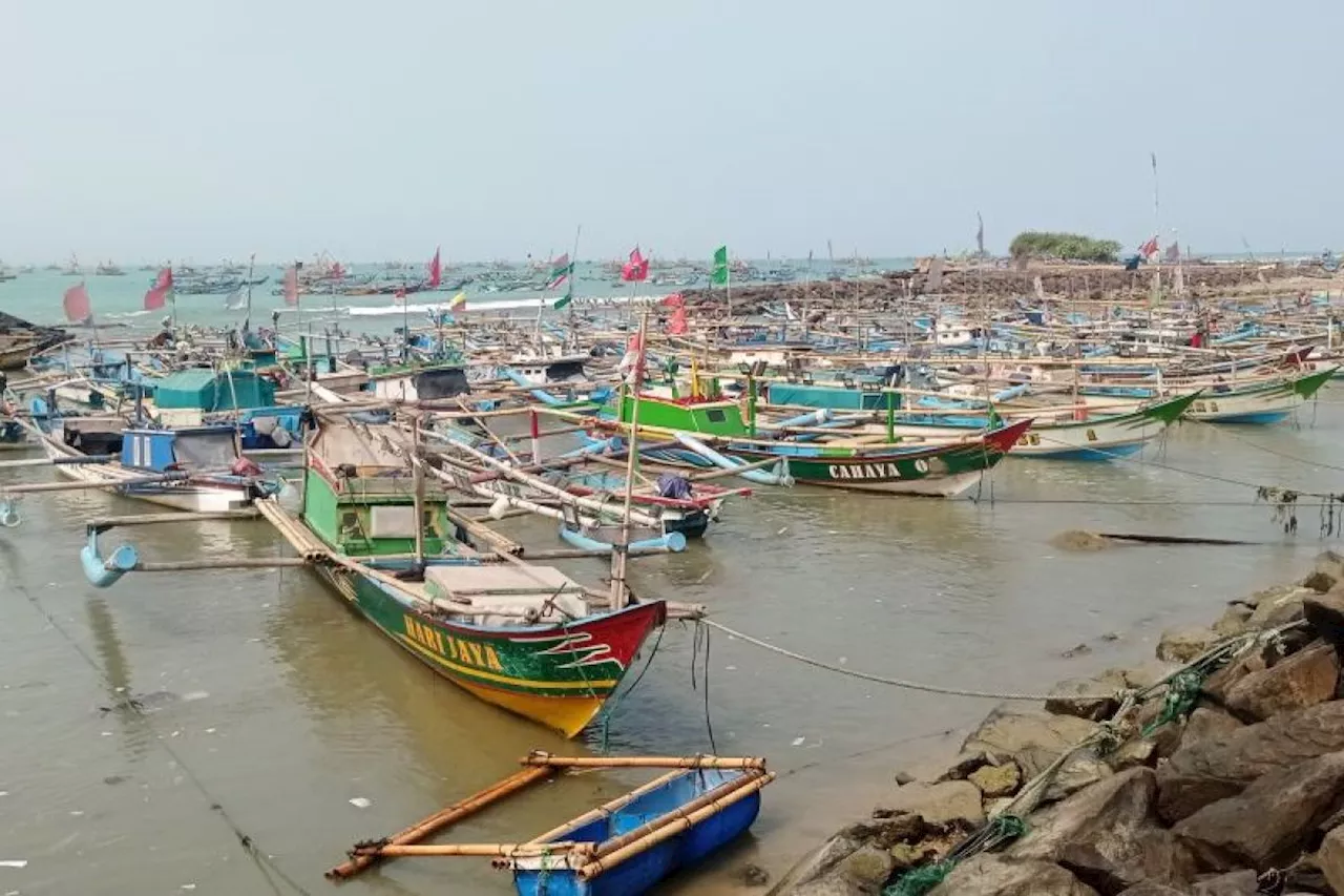 BMKG: Waspada gelombang tinggi 2,5 meter di Banten hingga besok