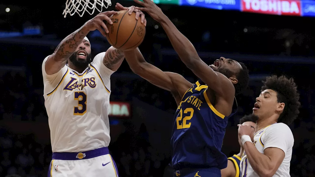 Lakers' Anthony Davis suffers eye injury during first quarter against Warriors