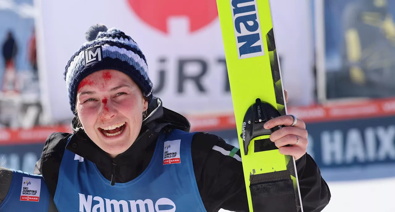 Først gikk hun på trynet. Så satte Silje Opseth verdensrekord med et hopp på 230,5 meter.