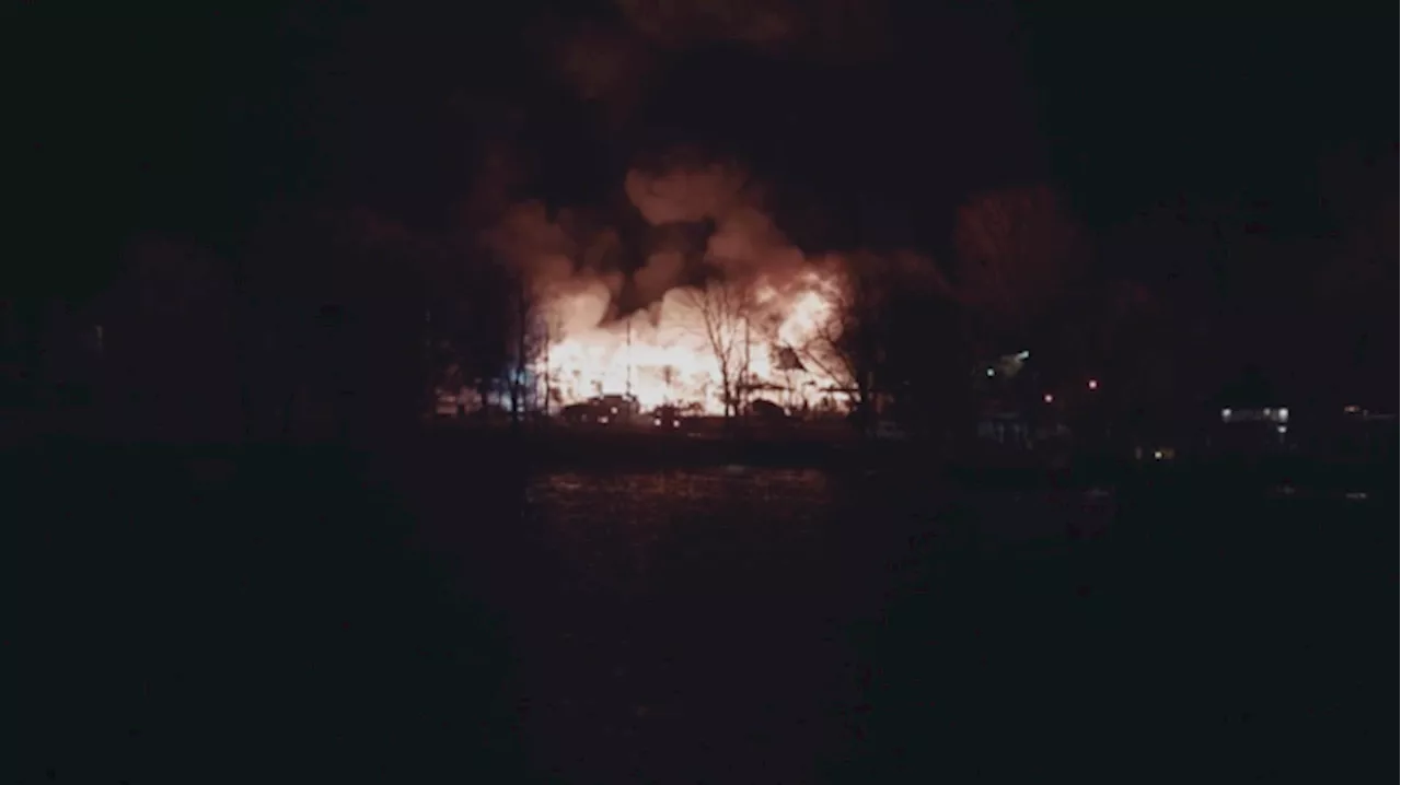 Fire destroys Toronto's Ward’s Island Associate Clubhouse