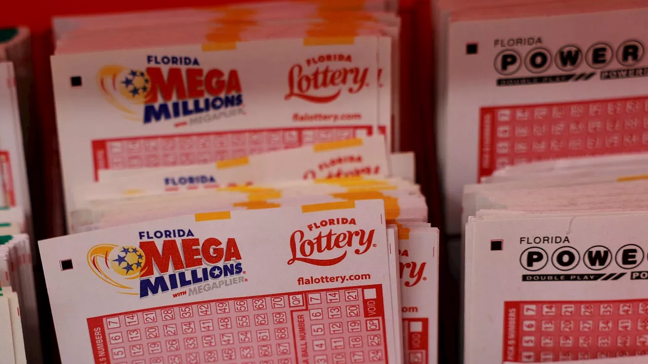 Mega Millions and Powerball Jackpots Continue to Grow