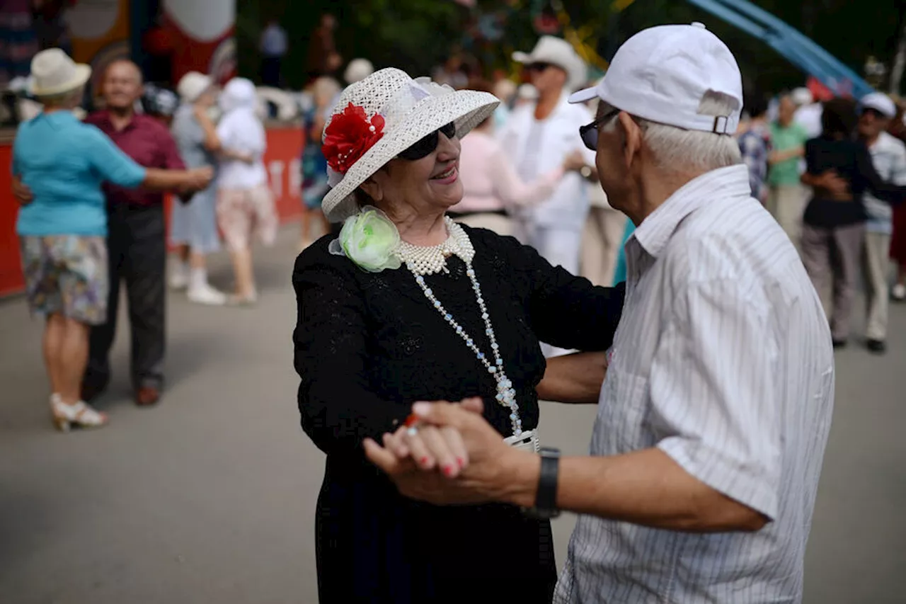 89-летний пенсионер, ушедший в Москве в МФЦ, нашелся на отдыхе в Белоруссии