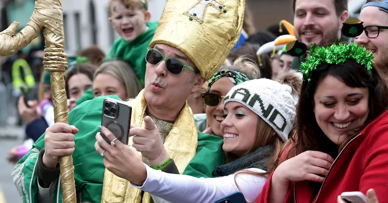 St Patrick’s Day: Dublin parade kicks off under blue skies as 500,000 gather