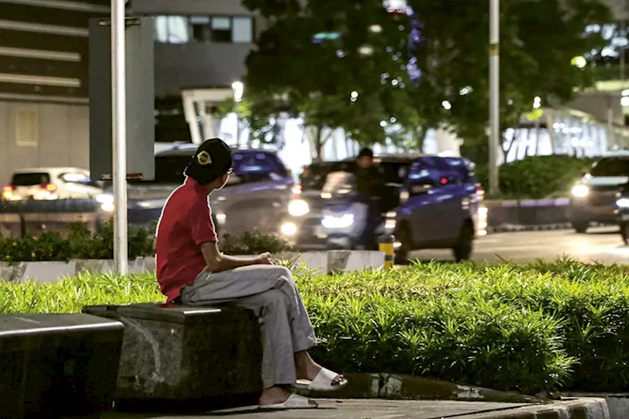 Mereka yang Hidup di Tengah Hiruk Pikuk Metropolitan, Merasa Kesepian di Tengah Gaya Hidup Modern