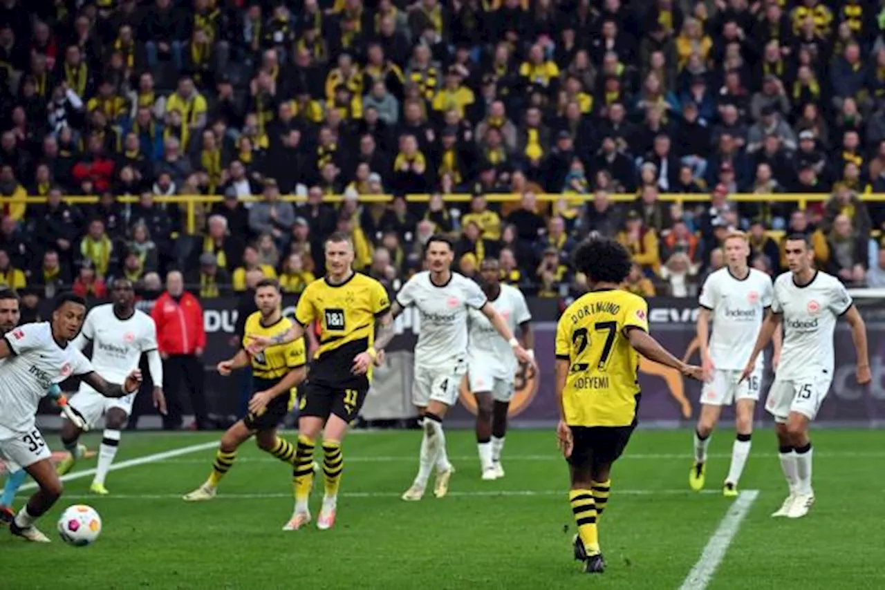 Dortmund renverse Francfort et prend la 4e place de Bundesliga