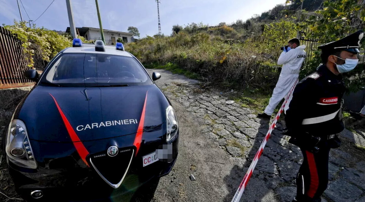 Lite in centro di accoglienza a Torino, un ferito