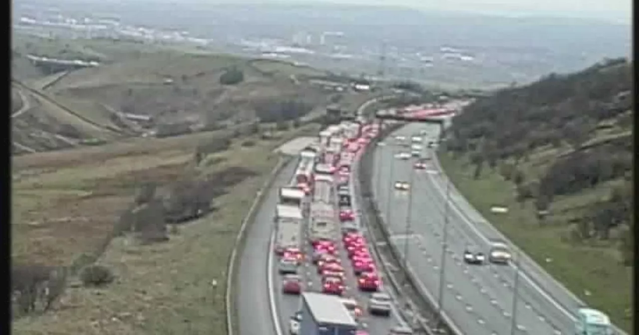 M62 LIVE: Delays after crash stops all traffic