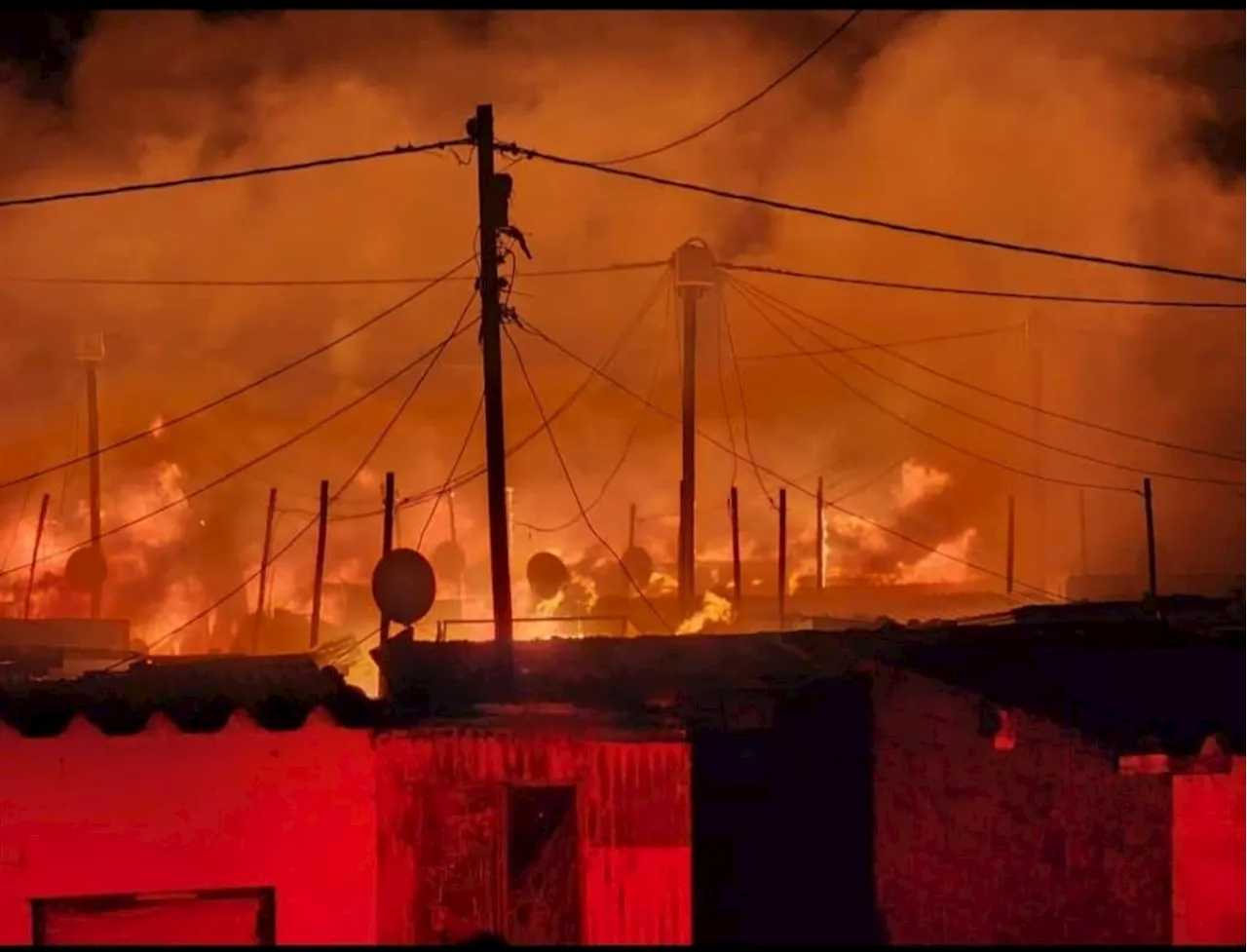 More than 400 people displaced as fire rips through Philippi