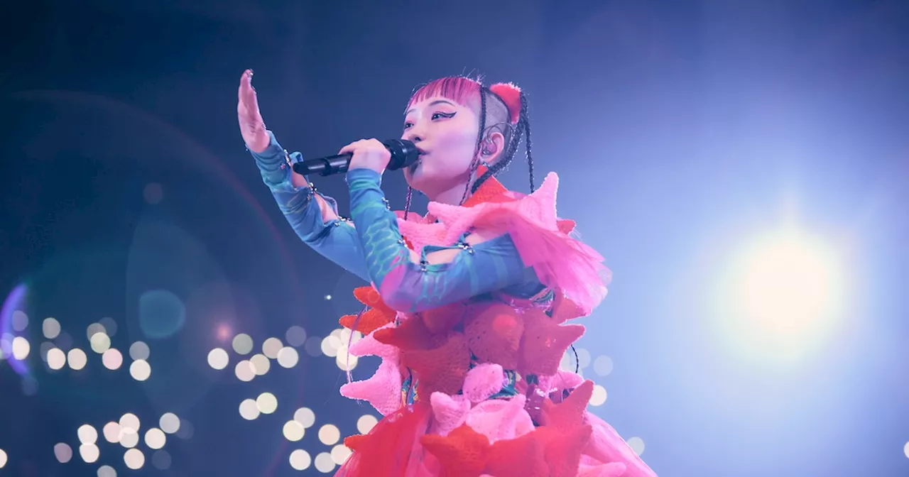 水曜日のカンパネラ詩羽、初武道館で流した涙「生きるぞ、みんな！」（ライブレポート / 写真15枚）