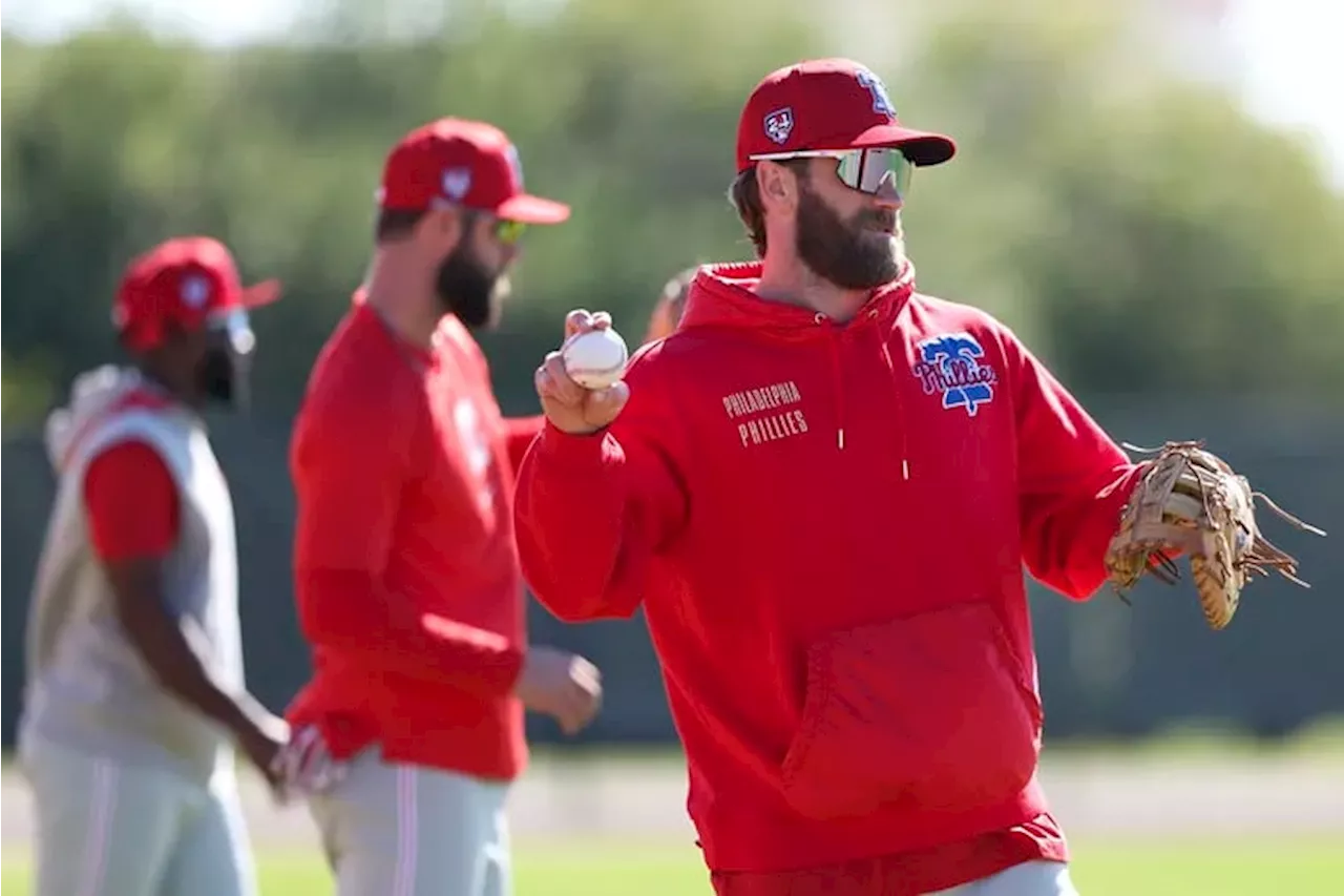 Bryce Harper has a stiff back; Rob Thomson has ‘zero’ concern that he’ll be ready for Phillies’ opener