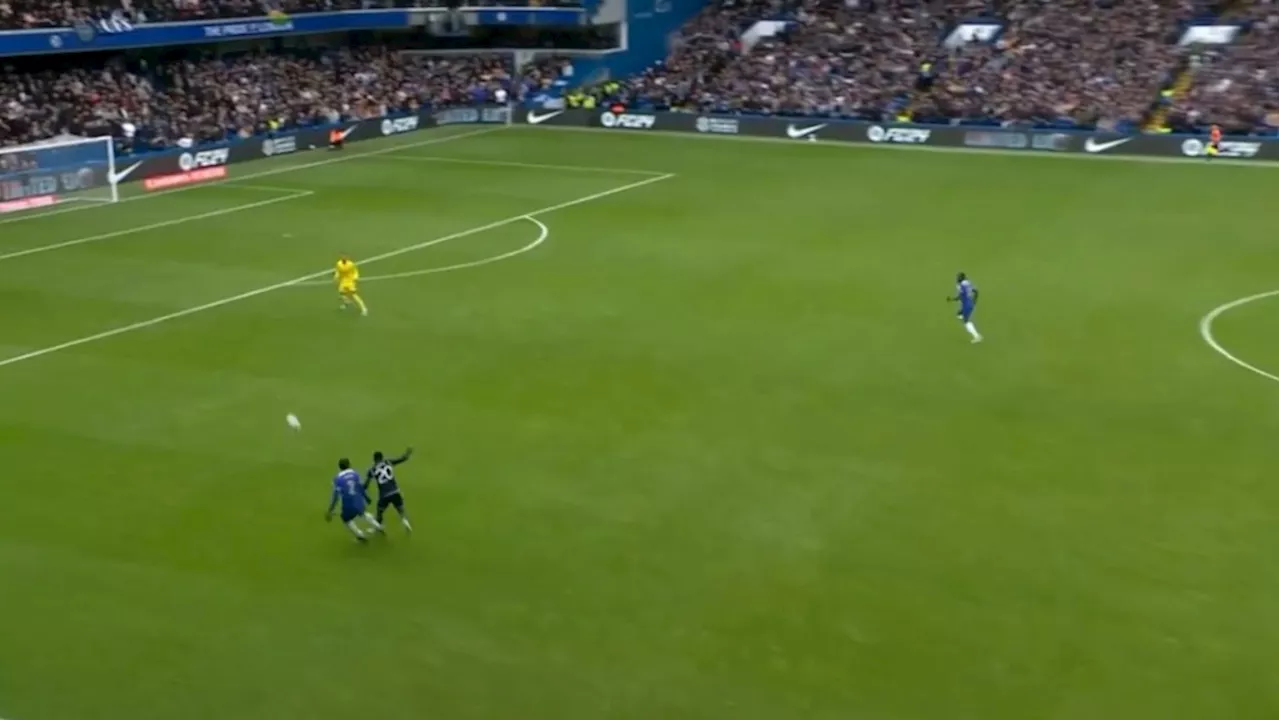 ¡El oso del año! Disasi anota insólito autogol en el Chelsea vs Leicester City de FA Cup