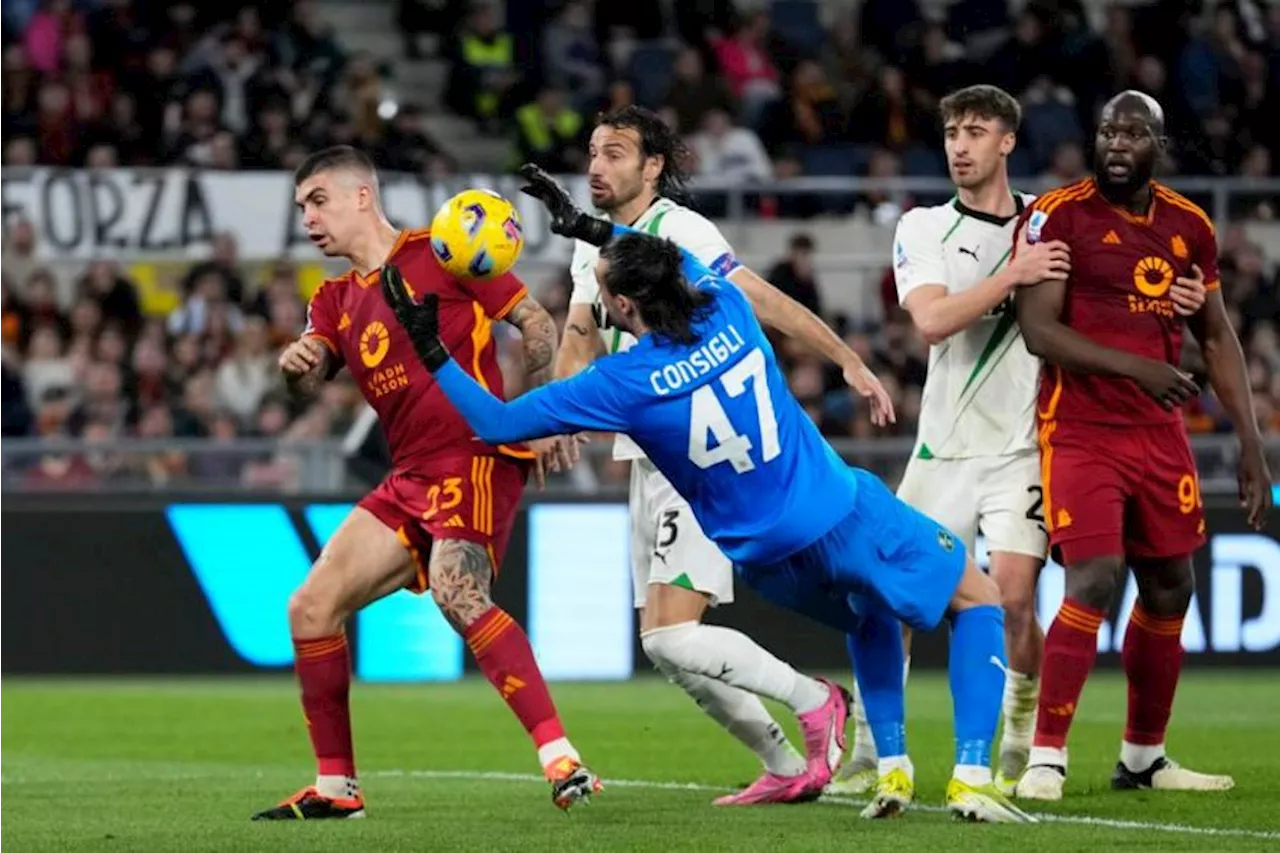 La Roma sigue imparable con De Rossi y se acerca a zona de clasificación en Champions League