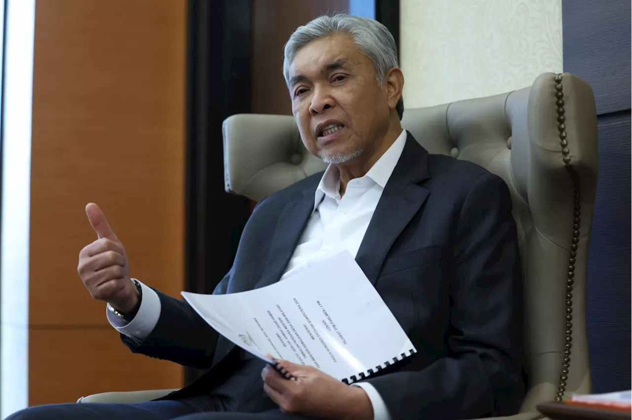 Govt to announce several new approaches to benefit Felda settlers, says Zahid