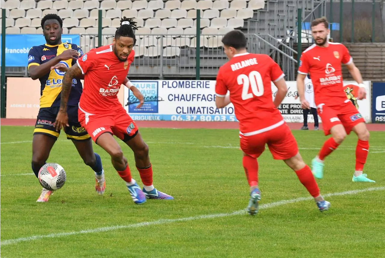 Football (National 2) : sans rien lâcher, le Trélissac FC s’incline face à Blois