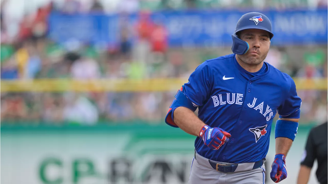 Votto homers in Blue Jays' tie against Phillies