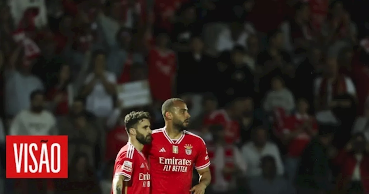 Benfica vence Casa Pia e sobe provisoriamente à liderança da I Liga