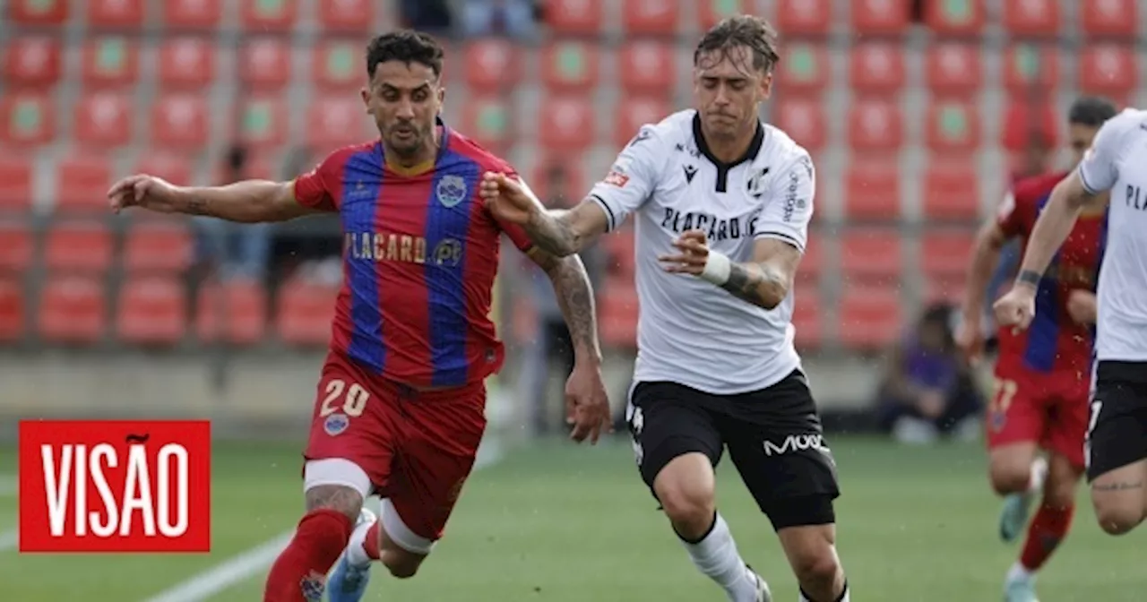 Vitória de Guimarães vence em casa do lanterna-vermelha Desportivo de Chaves