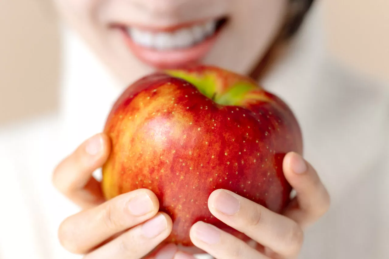 Fruits et légumes : est-ce qu'il vaut mieux les consommer avec ou sans leur peau ?