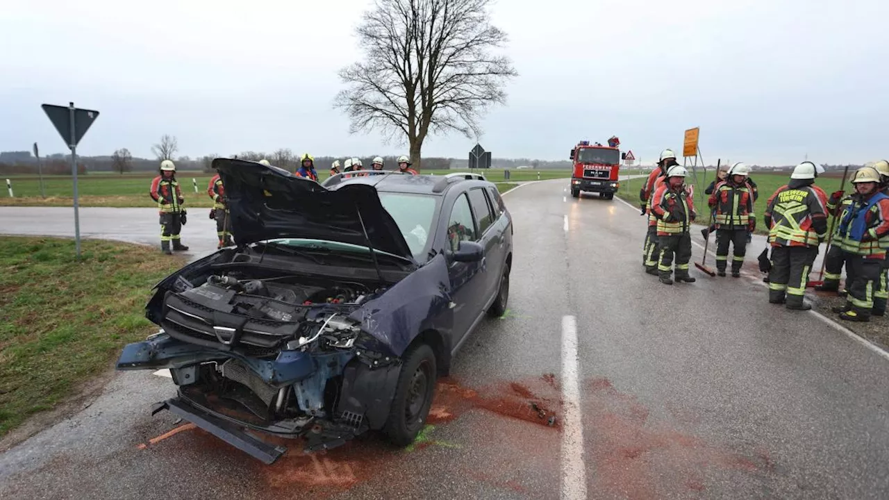 Unfall mit Schulbus endet für Kinder glimpflich