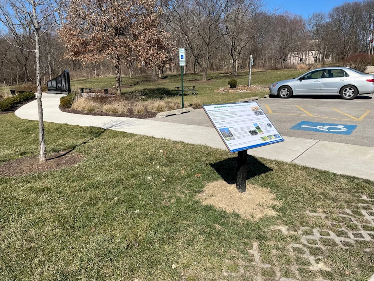 DAR’s request for an America250 plaque OK’d for Naperville’s Veterans Park