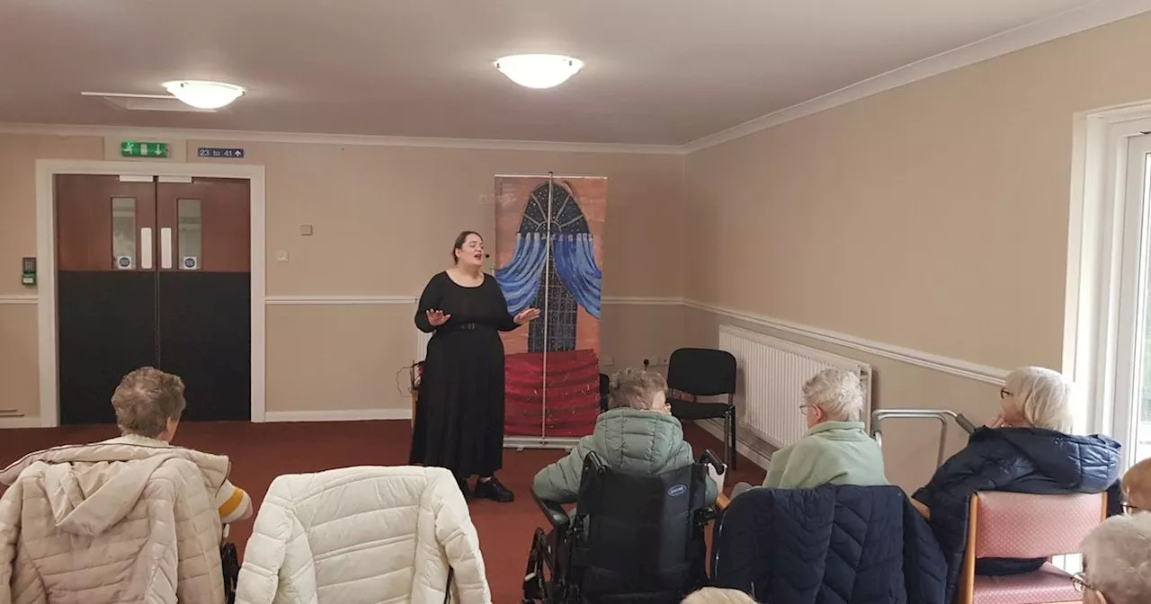 Rutherglen Care Home treated to the sound of music from Julie Andrews tribute