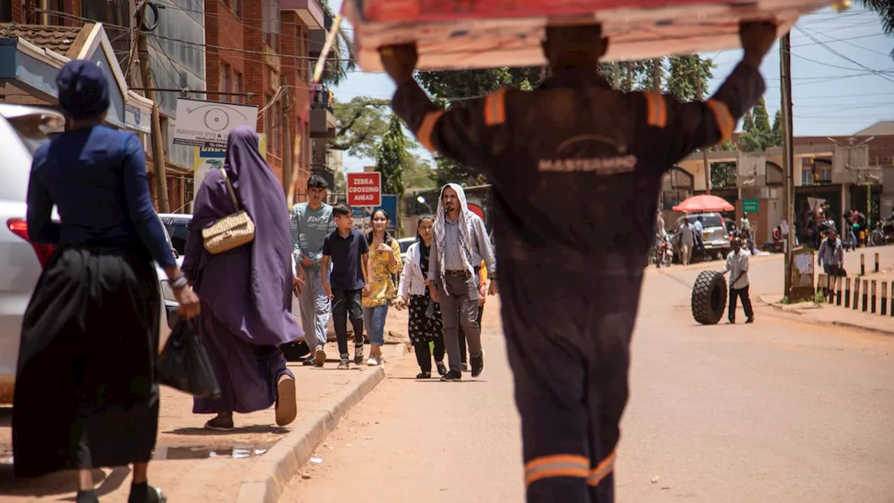 Afghanische Ortskräfte in Uganda: Vor den Taliban geflohen, von den Deutschen vergessen