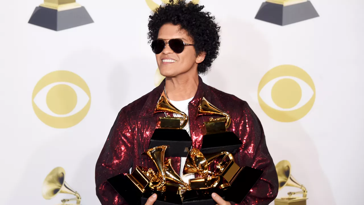 Bruno Mars Faces $50 Million Gambling Debt