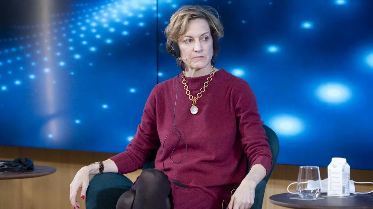 Anne Applebaum: 'In Russia voto farsa, ma l'idea di democrazia è così potente che devono fingere di averla'