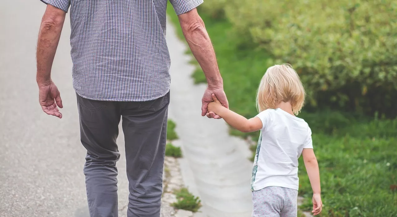 Festa del papà, perché in Italia si festeggia il 19 marzo e quali dolci si mangiano regione per regione