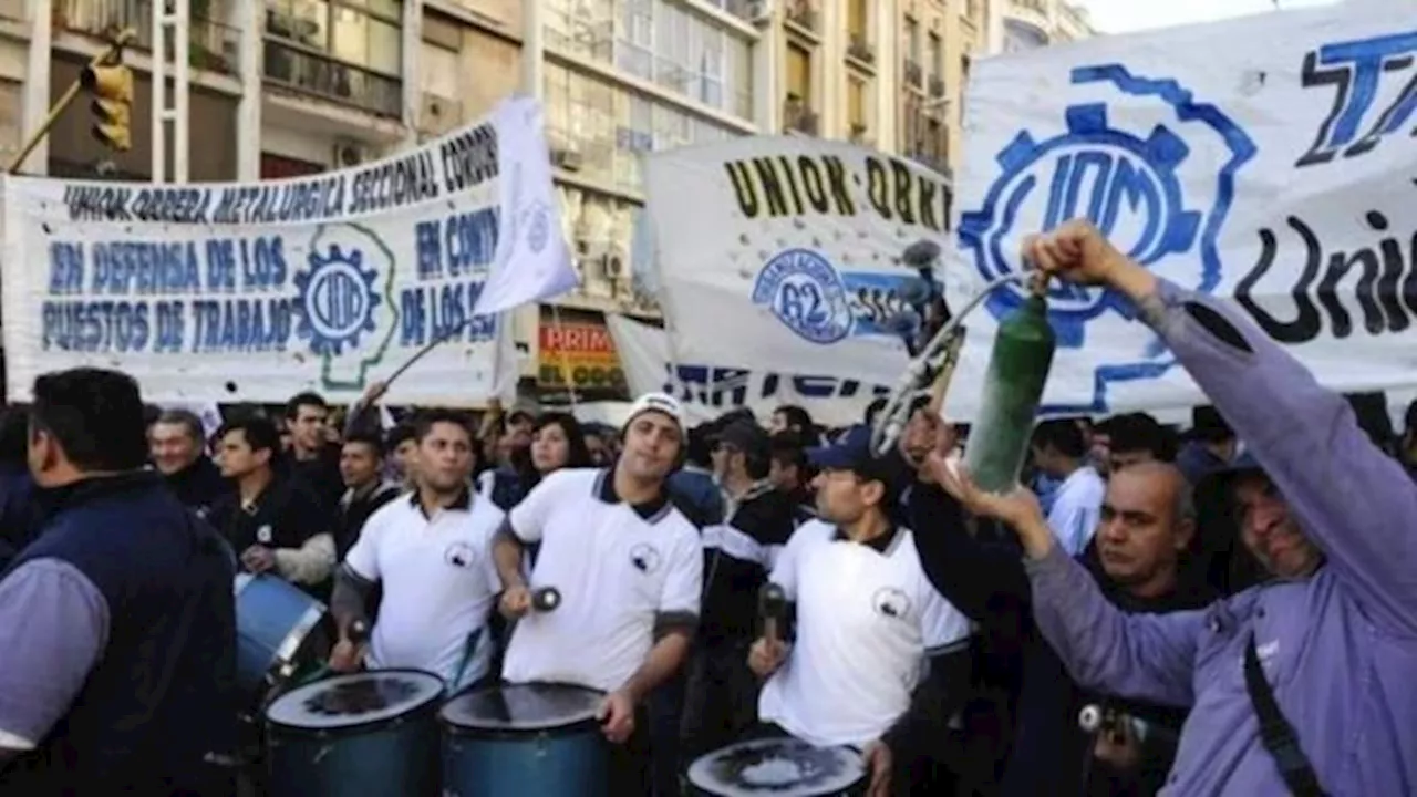 Metalúrgicos, en alerta: la UOM inicia paro de 72 horas en siderúrgicas