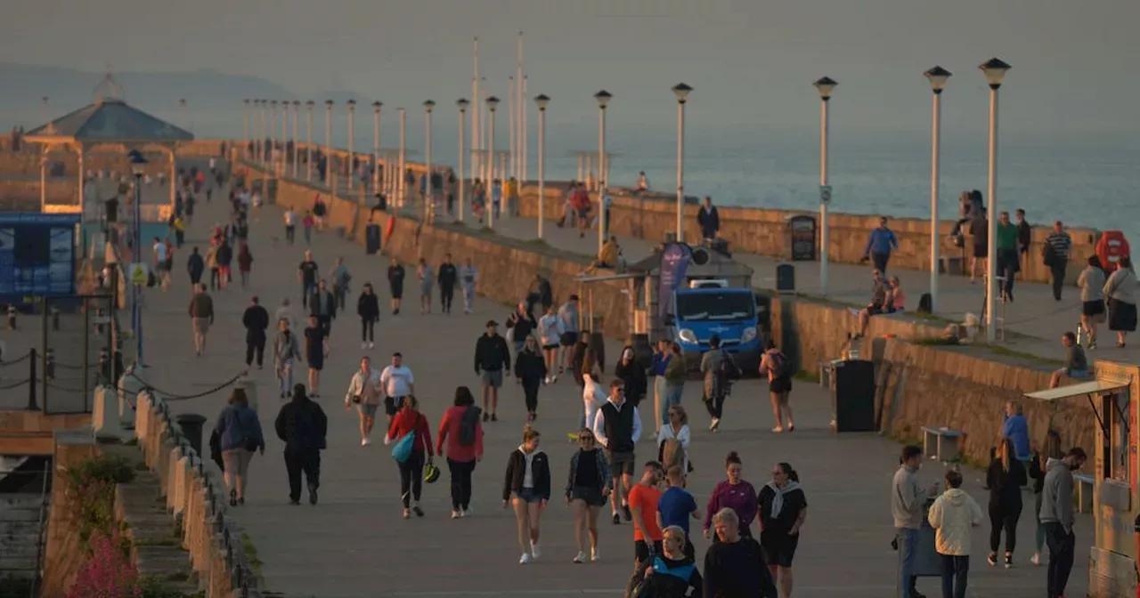 Exact date clocks change in Ireland with 8pm sunsets just around the