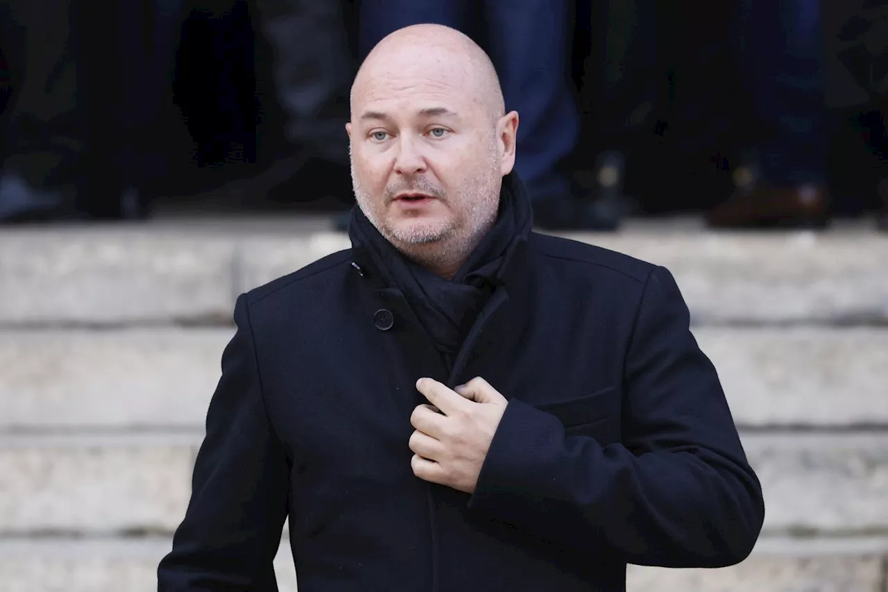 Devant la justice, Cauet ne demande plus son retour sur NRJ mais une indemnisation