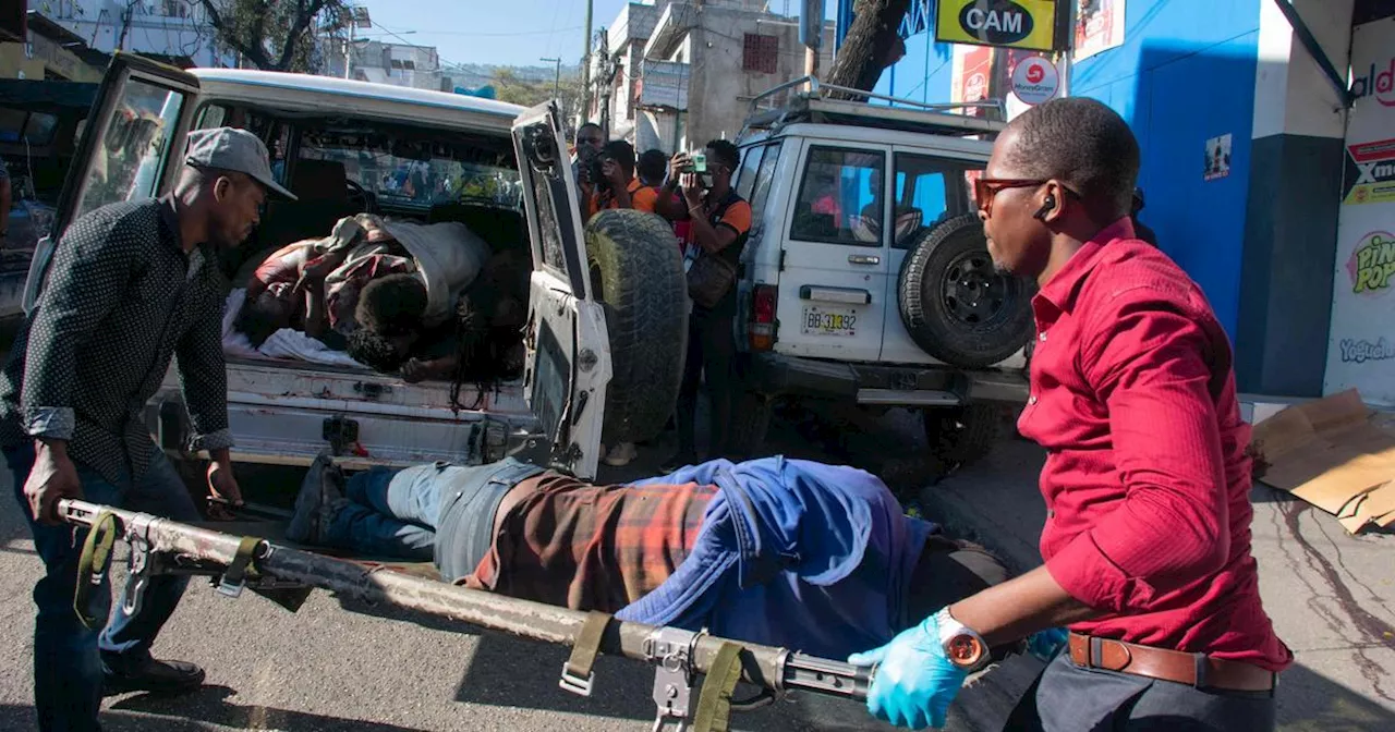 Haïti: une quinzaine de corps retrouvés aux abords de Port-au-Prince, ruinée par les gangs