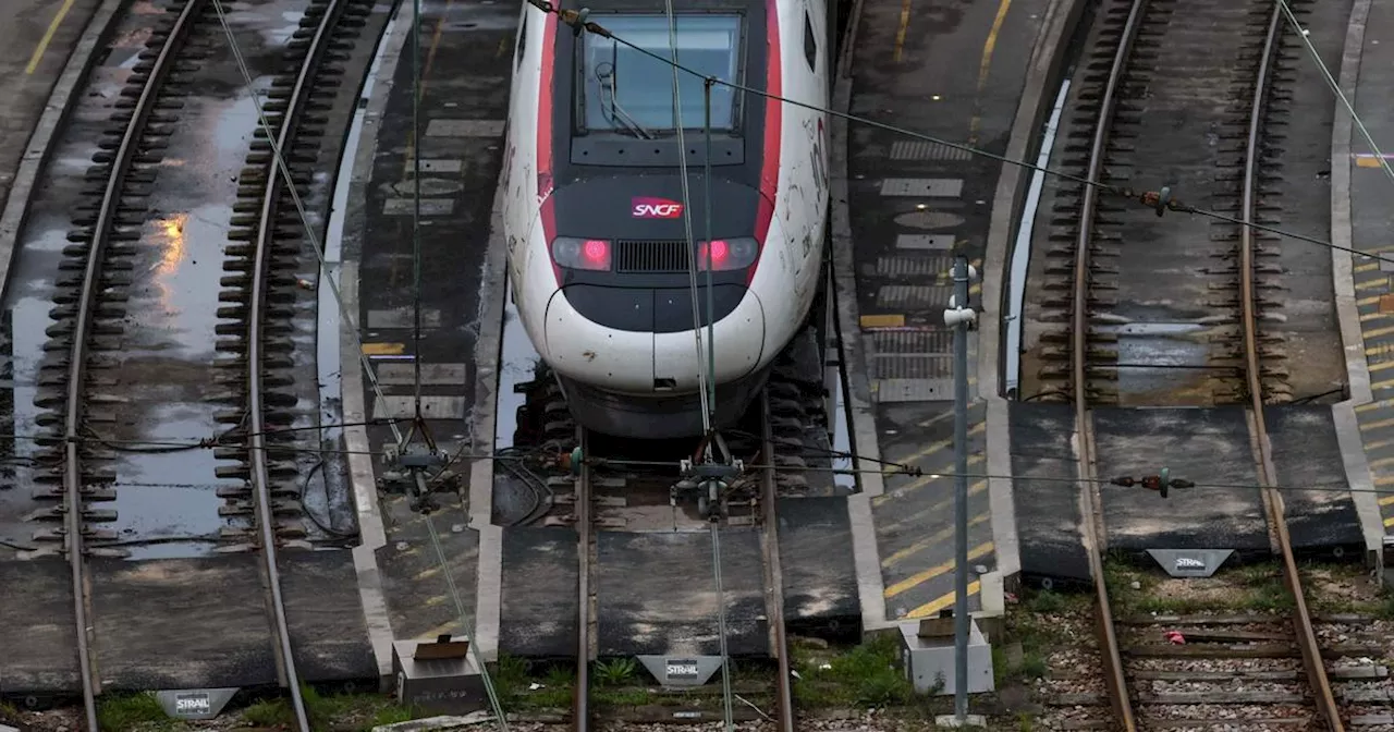 Une voiture happée par un TGV Lille-Bordeaux, le conducteur est décédé