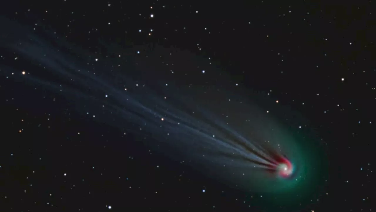 Explosive, green 'devil comet' has hidden spiral swirling around its icy heart, photo trickery reveals