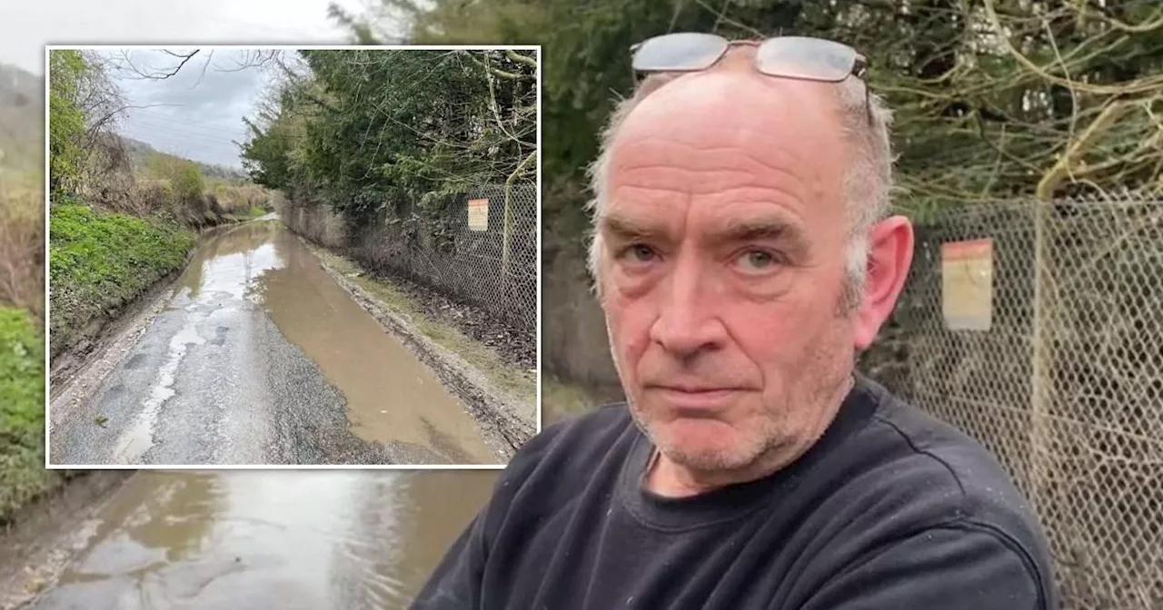 Man can't turn right from his drive due to 'nightmare' 100m puddle