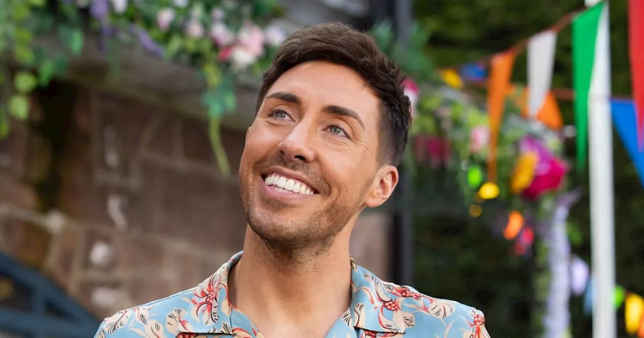 Scott leaving Hollyoaks after 10 years as Ross Adams shares sad goodbye