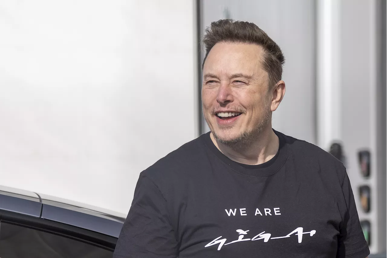 Elon Musk Teases Flying Car in Don Lemon Interview: 'Jetsons Vibes'