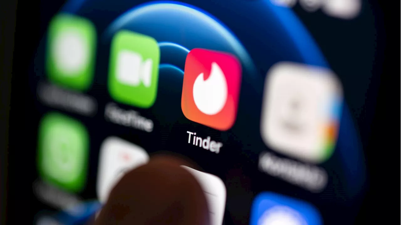 Paris: Mit dieser Masche soll der „Tinder-Vergewaltiger“ 17 Frauen in die Falle gelockt haben