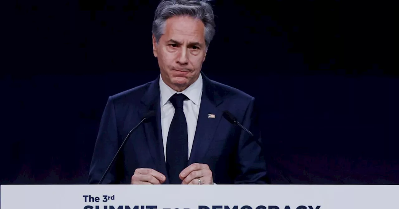 Blinken dice en una cumbre de democracia que la tecnología debe respaldar los valores democráticos