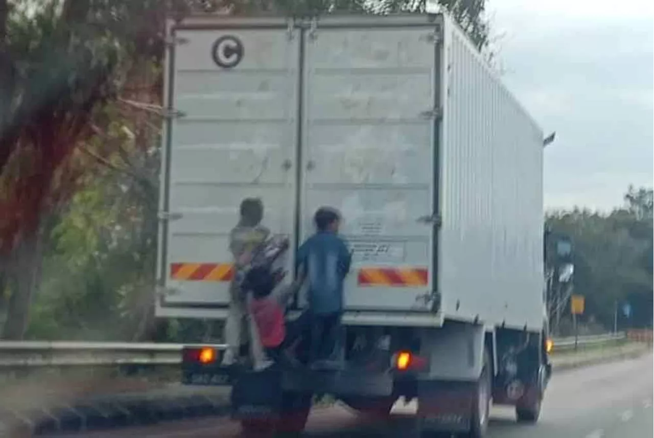 QuickCheck: Were three children caught on camera clinging to the back of a lorry in Sabah?